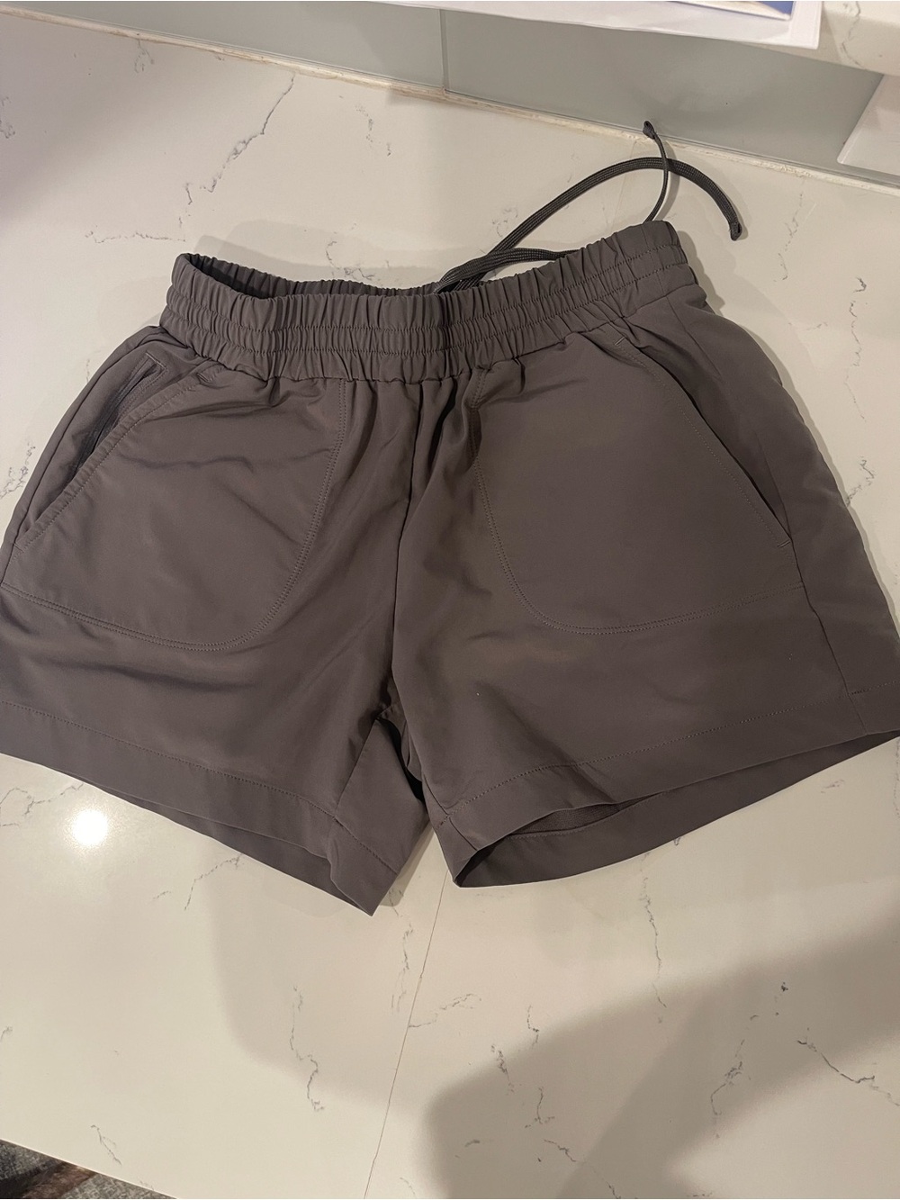 Zella Women's Athletic Pull-On Shorts in Gray